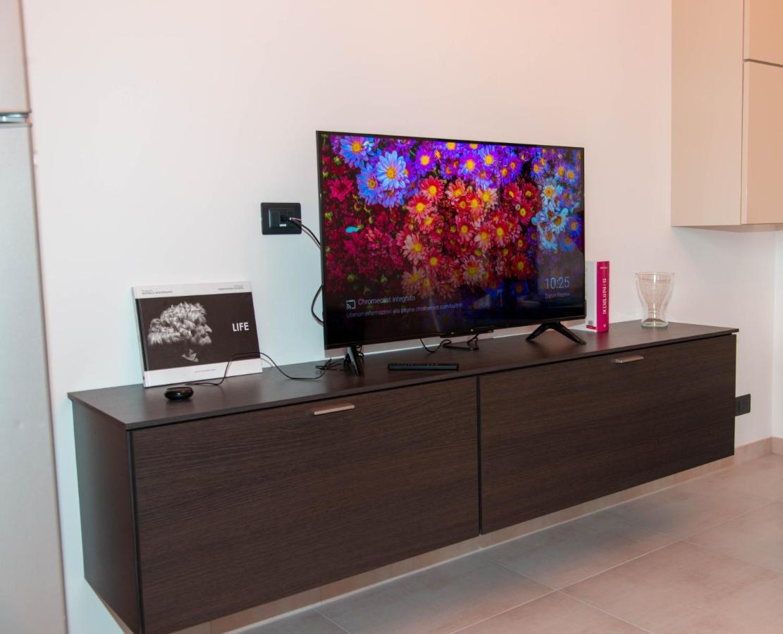 A Casa Di Ivy E Baby Apartment Turin Bagian luar foto