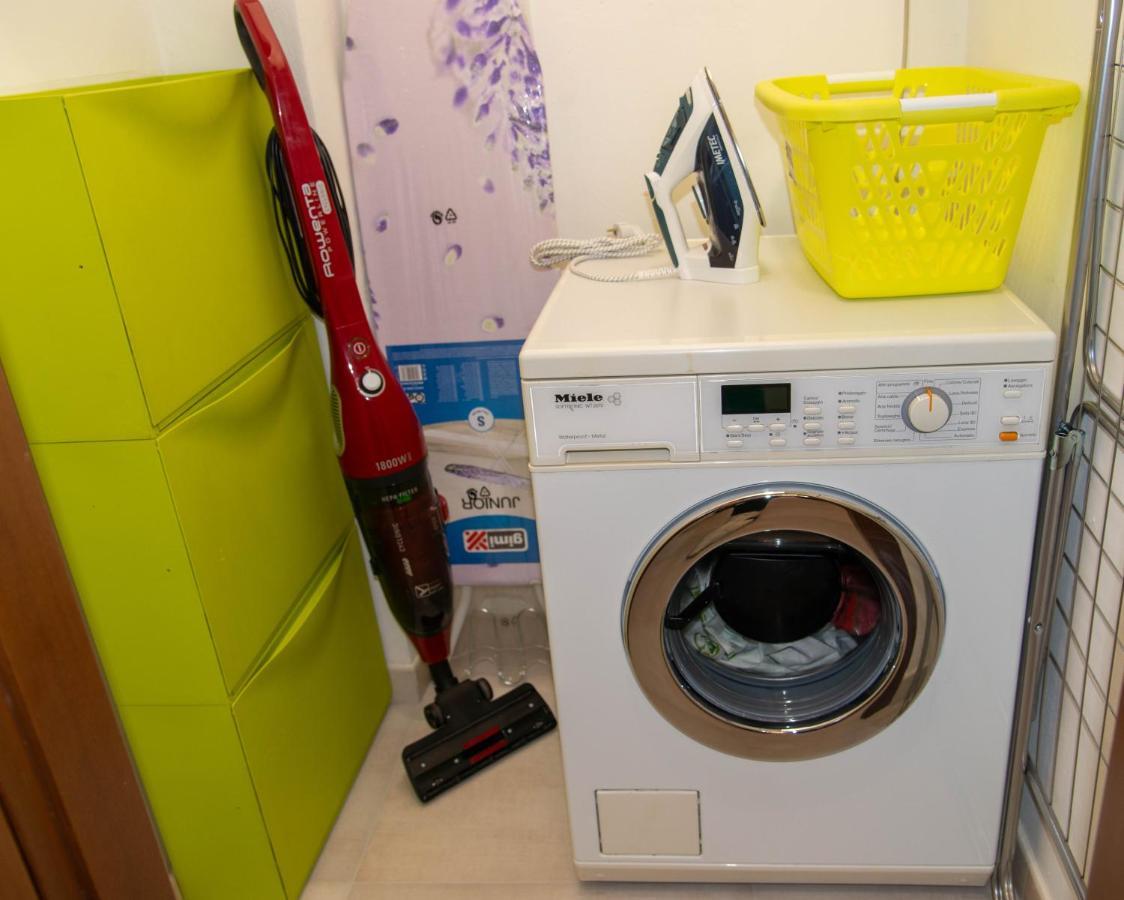 A Casa Di Ivy E Baby Apartment Turin Bagian luar foto