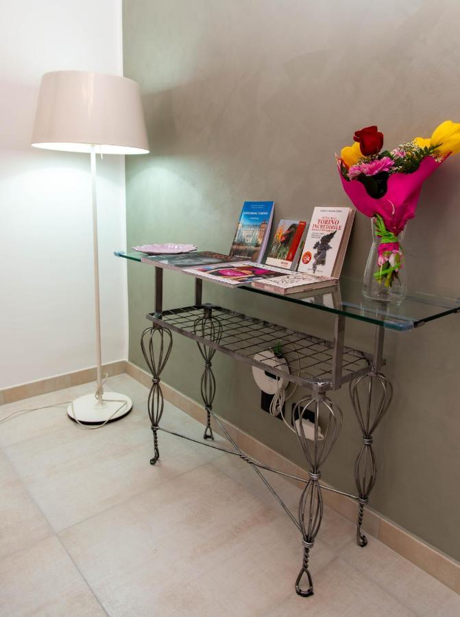 A Casa Di Ivy E Baby Apartment Turin Bagian luar foto
